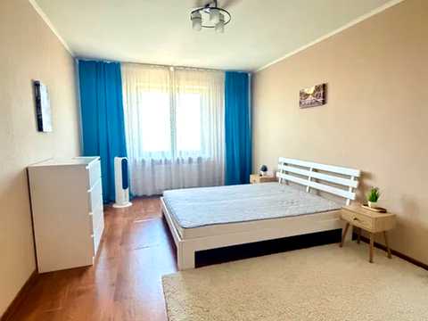 квартира за адресою Миколи Вінграновського вул., 2