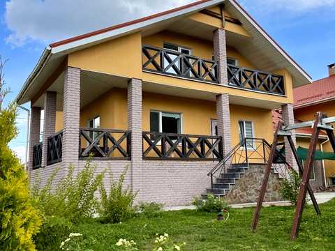 дом по адресу вулиця паркова, 5а