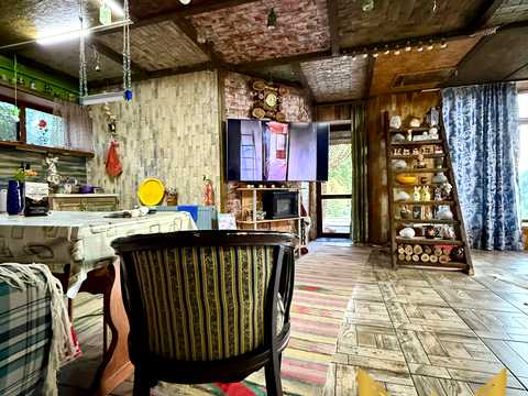 будинок за адресою Миру вул. (Леніна)