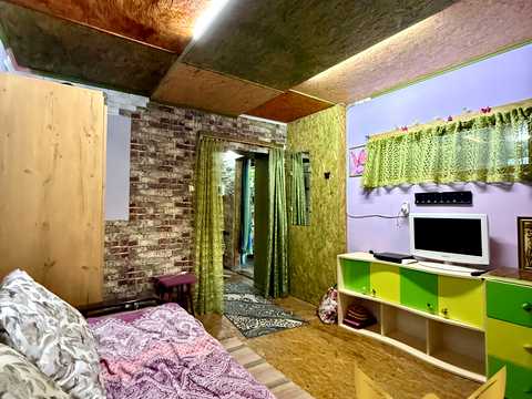 будинок за адресою Миру вул. (Леніна)