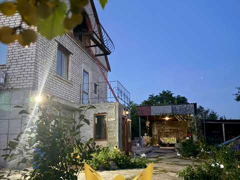 будинок за адресою Миру вул. (Леніна)