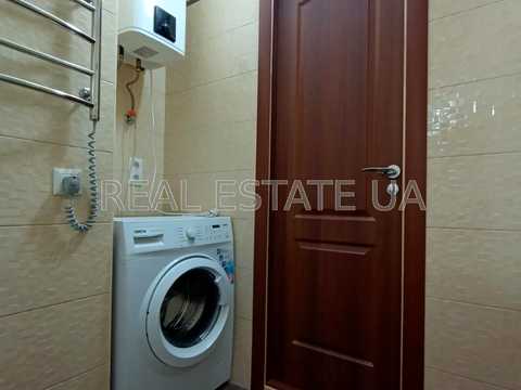квартира за адресою Бориса Гмирі вул., 12-Б