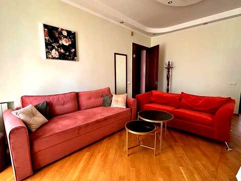 квартира за адресою Бориса Грінченка вул., 4