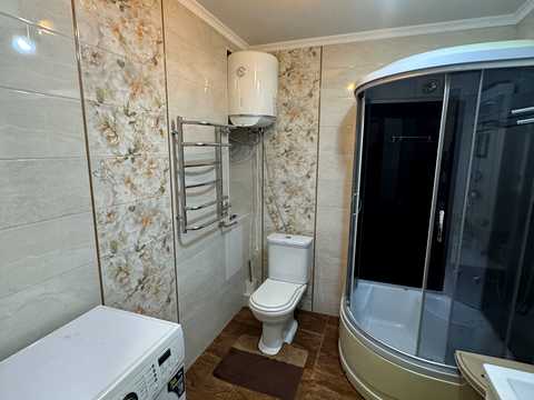 квартира за адресою Анни Ахматової вул., 22