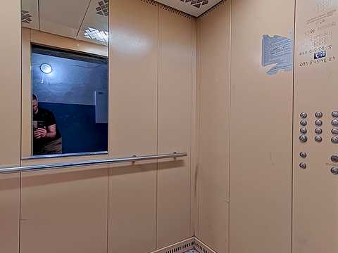 квартира за адресою Калинова вул., 74