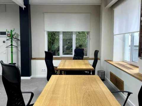 коммерческая по адресу Костёльная ул., 2