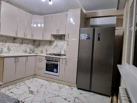 квартира за адресою Велика Васильківська вул. (Червоноармійська), 124-А
