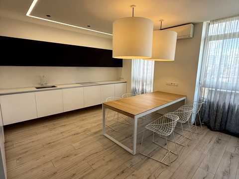 квартира за адресою Предславинська вул., 53