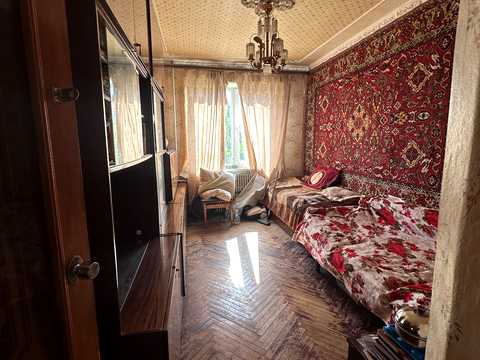 квартира за адресою Нескорених вул. (Героїв Праці), 12г