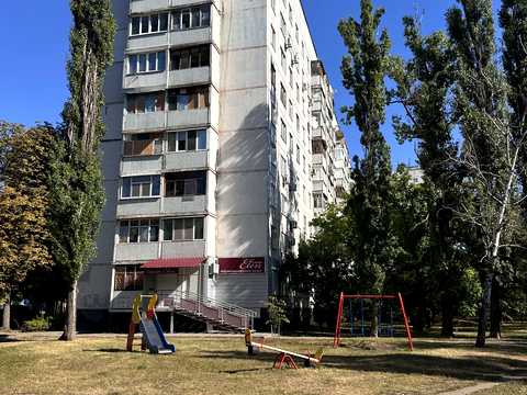 квартира за адресою Нескорених вул. (Героїв Праці), 12г