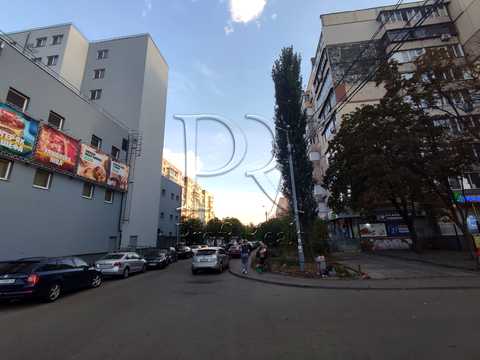 квартира по адресу Романа Шухевича просп. (Генерала Ватутіна), 8