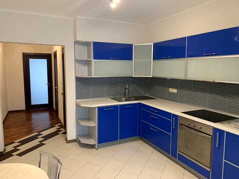 квартира по адресу Драгоманова ул., 8-А
