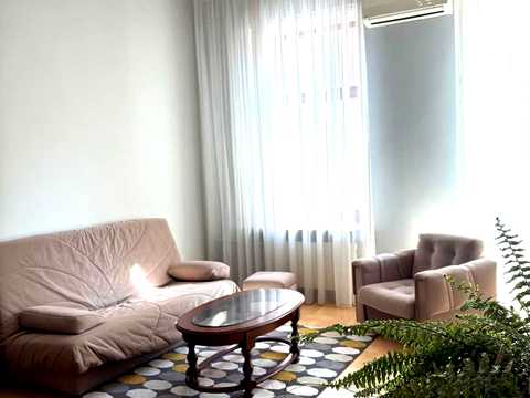 квартира за адресою Малопідвальна вул., 4