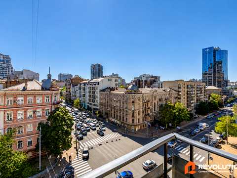 квартира за адресою Саксаганського вул., 88