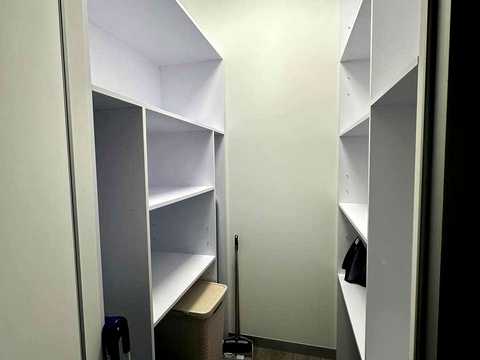 квартира по адресу Елены Телиги ул., 25