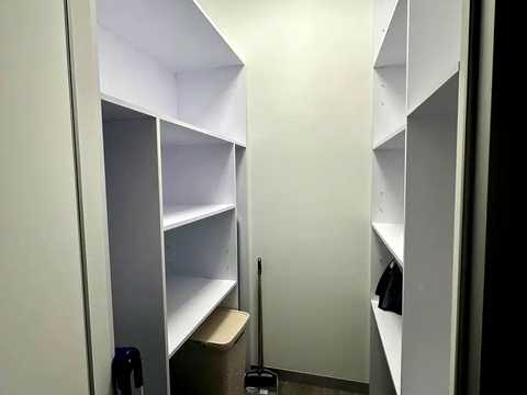 квартира по адресу Елены Телиги ул., 25