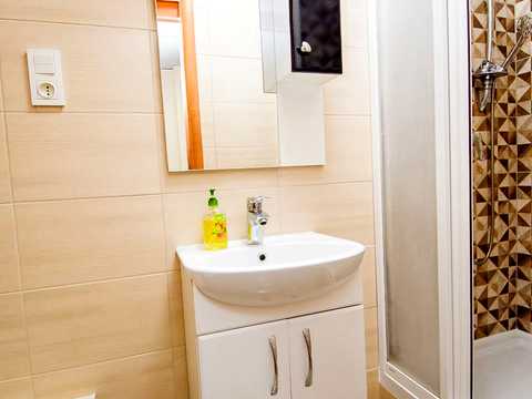 квартира за адресою Ланжеронівська вул., 26