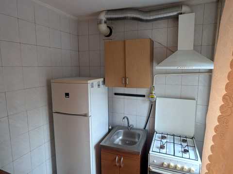 квартира за адресою Бакинська вул., 37