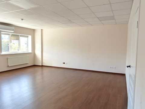 комерційна за адресою Садова вул., 2-А