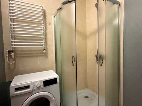 квартира по адресу Яблунева ул., 2