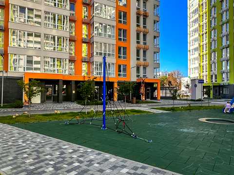 квартира за адресою Олеся Бердника вул., 1