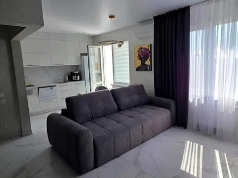квартира за адресою Берковецька вул., 6