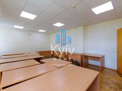 комерційна за адресою Стрілецька вул., 4-6