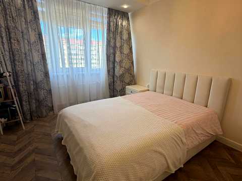 квартира за адресою Академіка Сахарова вул., 3-А