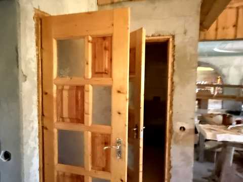 комерційна за адресою Турка, Травнева вул., 5