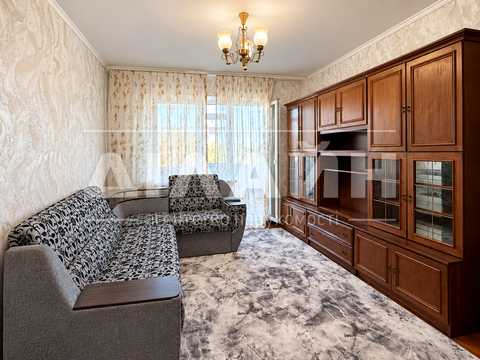 квартира за адресою Зернова вул., 32