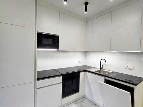 квартира за адресою Регенераторна вул., 4 к11