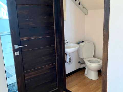 комерційна за адресою Уманська вул., 25