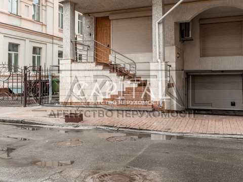 коммерческая по адресу Бутышев пер. (Андрея Иванова ул.), 13