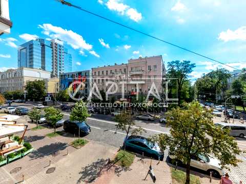 коммерческая по адресу Богдана Хмельницкого ул., 32