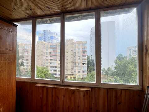 квартира за адресою Миколи Бажана просп., 7-Б