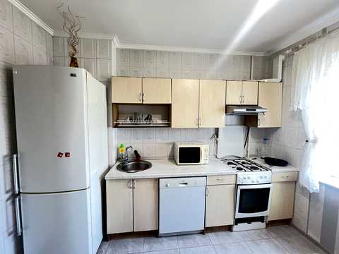квартира за адресою Миколи Бажана просп., 7-Б