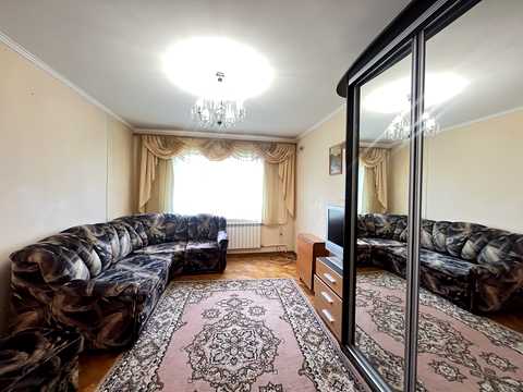 квартира за адресою Миколи Бажана просп., 7-Б