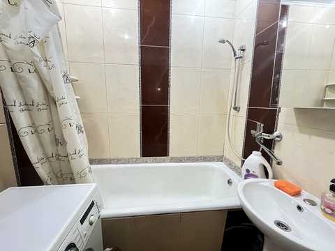 квартира за адресою Миколи Бажана просп., 7-Б