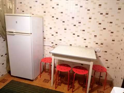 квартира за адресою Братиславська вул., 38