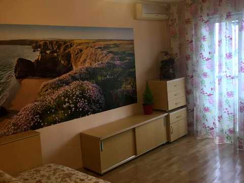 квартира за адресою Олександра Поля вул., 50-А
