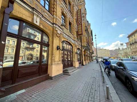 комерційна за адресою Басейна вул., 6