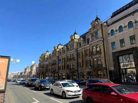 комерційна за адресою Басейна вул., 6