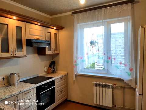квартира за адресою Анни Ахматової вул., 17