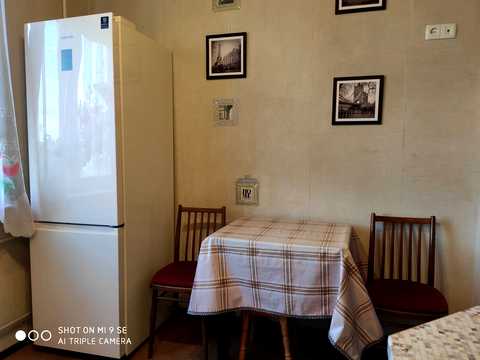 квартира за адресою Анни Ахматової вул., 17