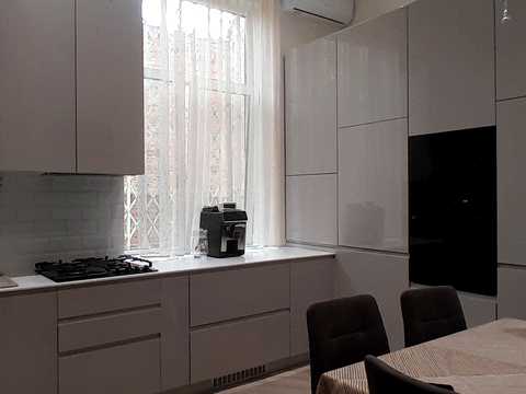 квартира за адресою Івана Франка вул., 12