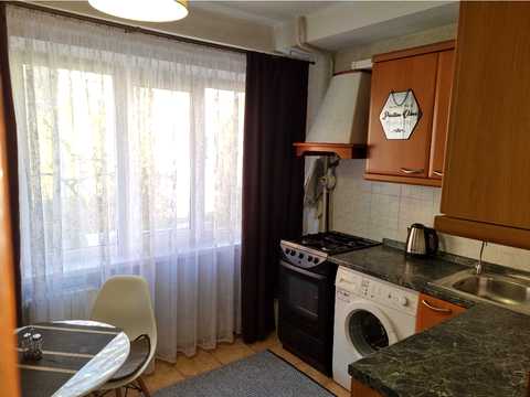 квартира за адресою Золотоустівська вул., 1
