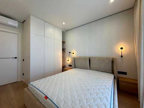 квартира за адресою Салютна вул., 2к20