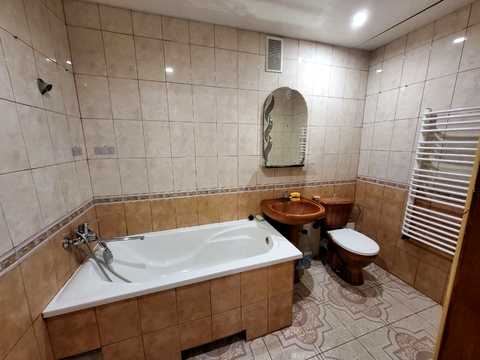 квартира за адресою Гетьманська вул. (Радянська), 50