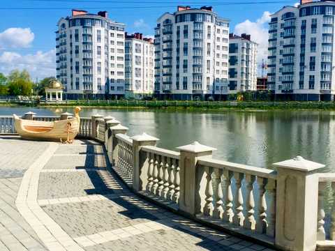 квартира за адресою Слобідська вул., 10