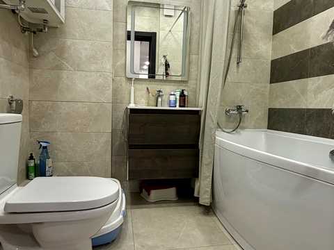 квартира за адресою Миколи Бажана просп., 14